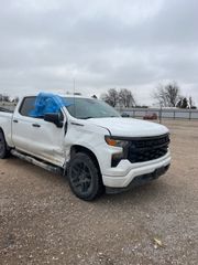 2024 Chevrolet Silverado 1500 2WD Crew Cab Short Bed Custom - Exterior Front Right Corner Image